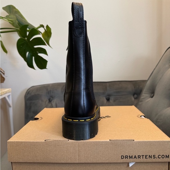 New, Never Worn! Dr. Martens Black Chelsea Boots - Picture 4 of 11